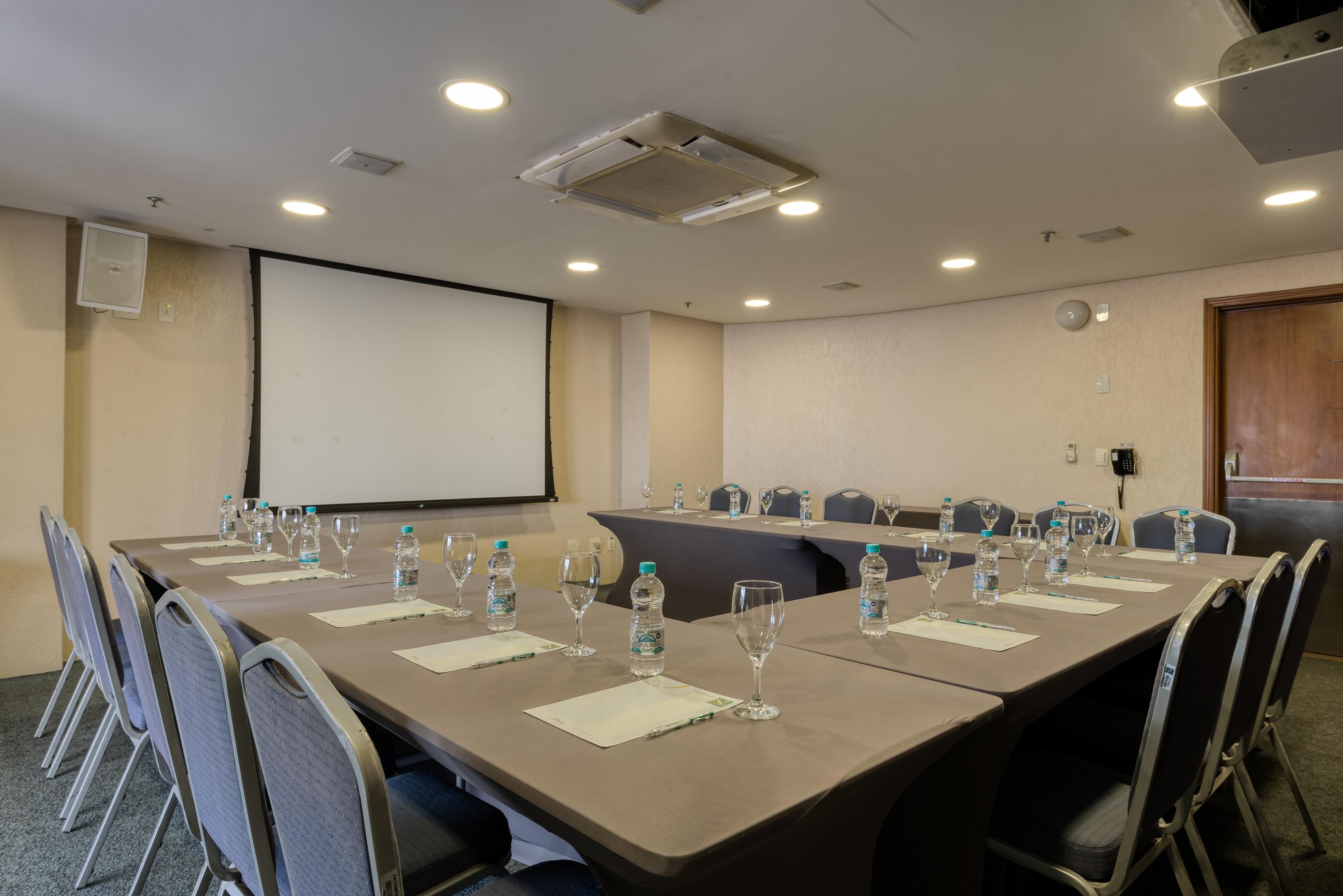 Quality Suites Vila Velha Вила-Велья Экстерьер фото